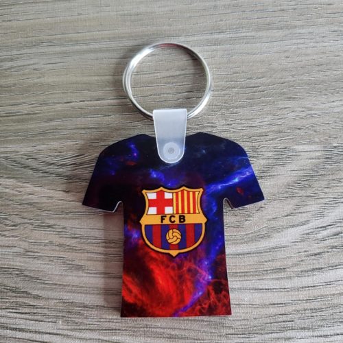 Egyedi grafikával kérhető mez alakú kulcstartó